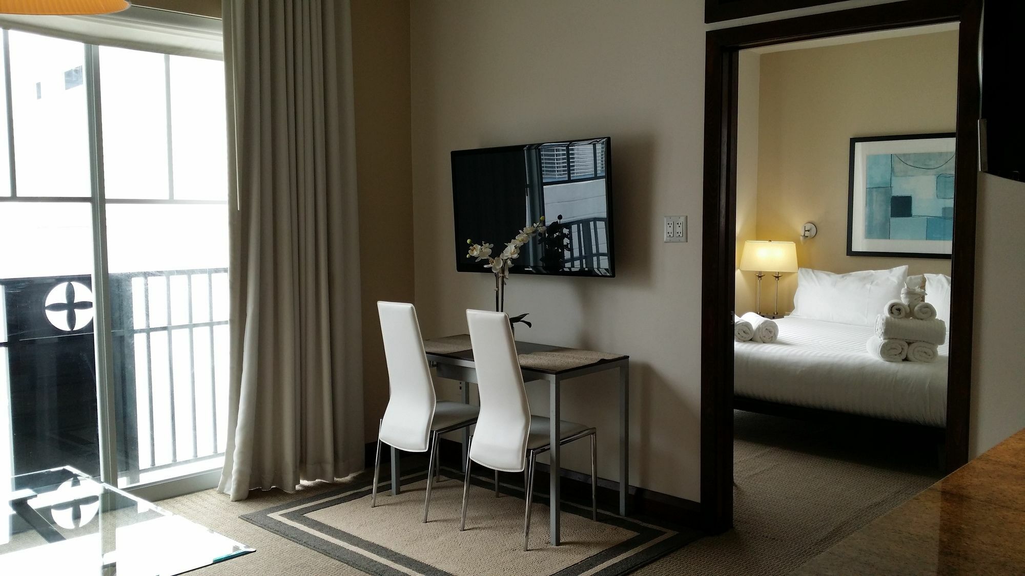 Strand Ocean Drive Suites ไมอามีบีช ภายนอก รูปภาพ